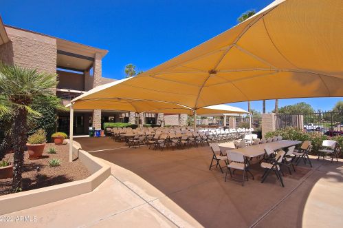 6210 Pinehurst Dr, Chandler AZ 85249-4039 exterior