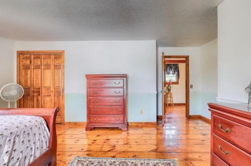 59 Pembroke Rd, Concord NH 03301-5707 exterior