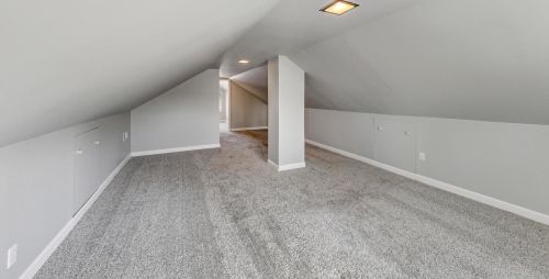 2713 77 Ave, Chicago IL 60707-1406 exterior