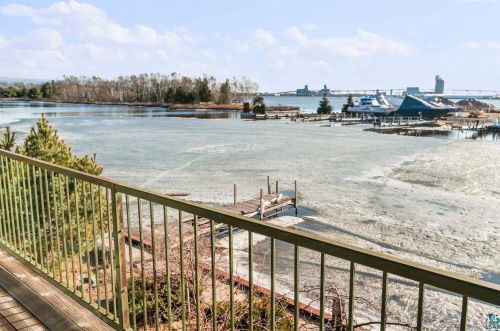 1919 Minnesota Ave, Duluth MN 55802-2444 exterior