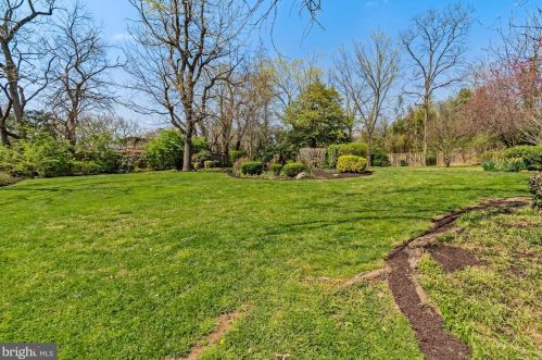 1835 Upshur St, Washington DC 20011-5351 exterior