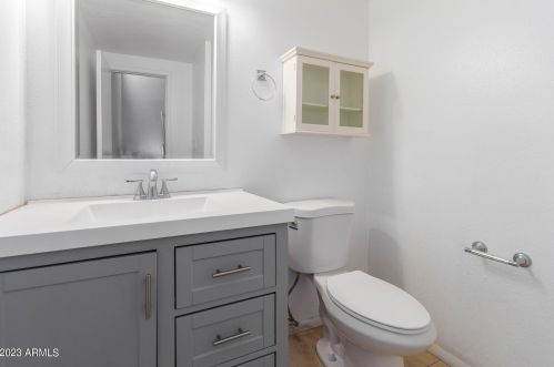 16051 25th Dr, Phoenix AZ  85023-4138 exterior