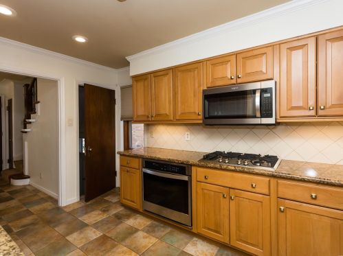 6471 Devonshire Ave, Saint Louis MO 63109-2505 exterior