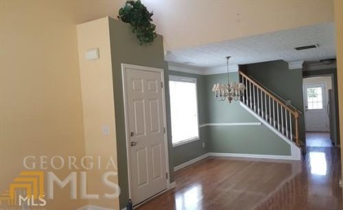 2465 Oakland Spring Dr, Lithonia GA  30039-7960 exterior