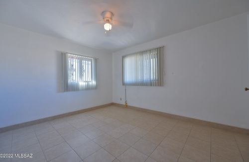 5002 1 St, Tucson AZ 85711-1507 exterior