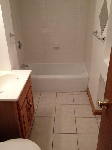 41 Godfrey St, Taunton MA 02780-7031 exterior