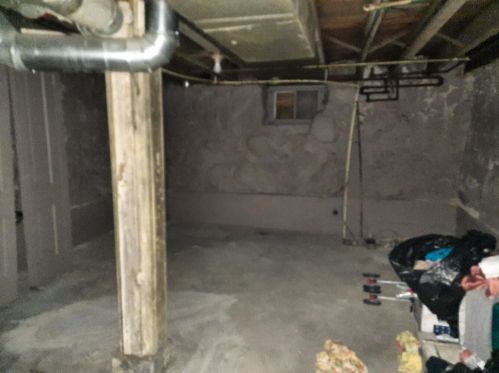 3337 6th St, Milwaukee WI 53215-5101 exterior