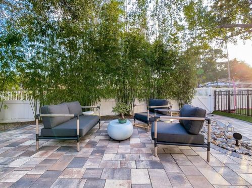 591 Luzon Ave, Tampa FL 33606-3623 exterior