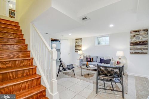 11929 Centerhill St, Silver Spring MD 20902-1155 exterior