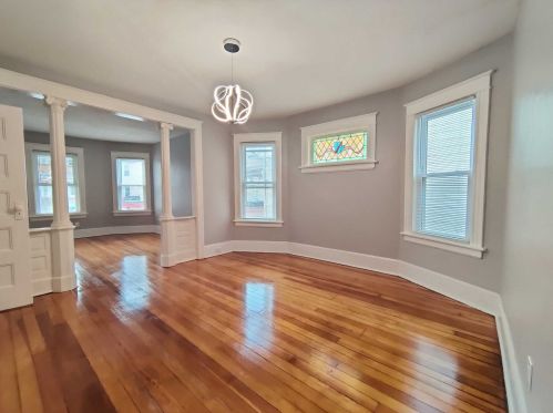 11 Fountain Pl, Poughkeepsie NY  12603-2725 exterior