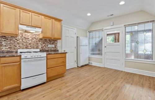 4100 Central Ave, Chicago IL 60639-2934 exterior