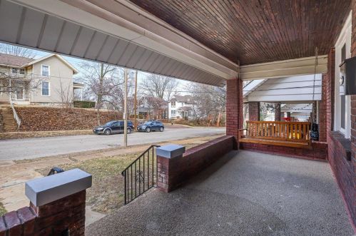 2506 Sulphur Ave, Saint Louis, MO 63139-2831