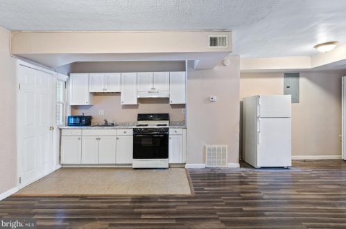 1212 16 St, Washington DC 20002-2502 exterior