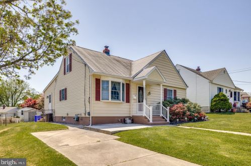 526 Blanchard Ave, Runnemede, NJ 08078-1836