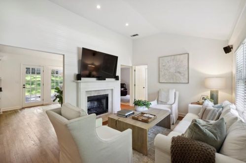 2805 Georgian Dr, Atlanta, GA 30341-4836