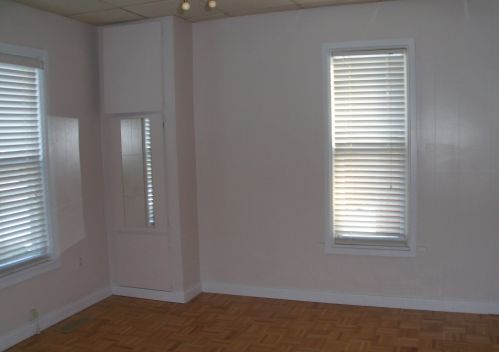 72 Beech St, Cedar Springs MI 49319-5107 exterior