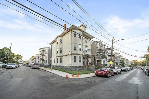 340 Centre St, Boston MA  exterior