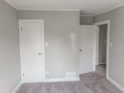 12819 Throop St, Chicago IL 60827-6421 exterior