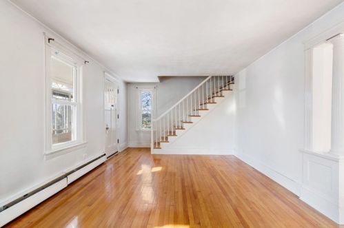 133 Malvern Rd, Worcester MA 01610-2258 exterior