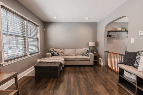 2242 15 Ave, Broadview IL 60155-4006 exterior