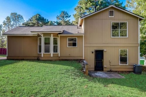 5370 Frst Downs Cir, Atlanta GA 30349-2485 exterior