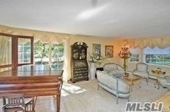 159 Harned Rd, Commack NY 11725-5117 exterior