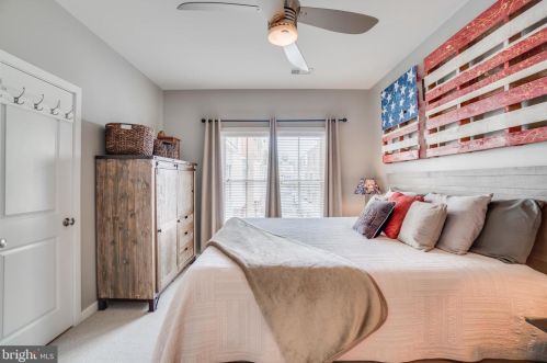 909 Montgomery, Alexandria VA 22314-1638 exterior