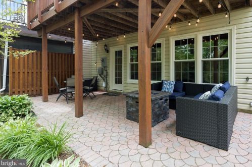 5412 Chieftain Cir, Alexandria VA 22312-2332 exterior