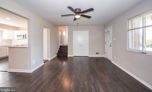 9615 New Hampshire Ave, Silver Spring MD 20905-3918 exterior