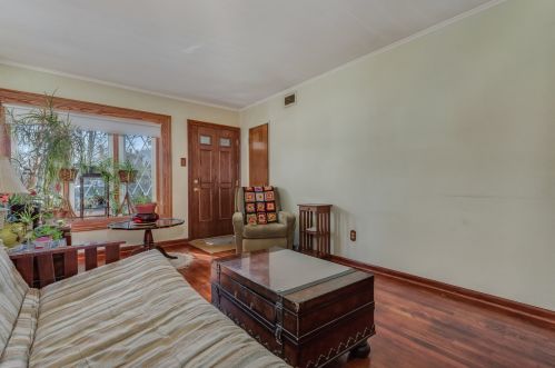 5735 Monitor Ave, Chicago IL 60638-3621 exterior