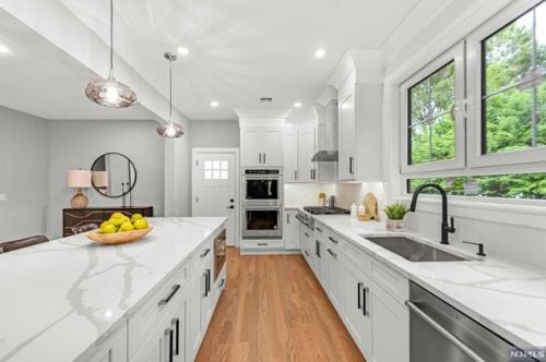 60 Prescott St, Demarest NJ  07627-1420 exterior