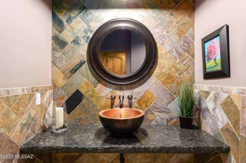 4421 Pontatoc Rd, Tucson AZ 85718-6750 exterior