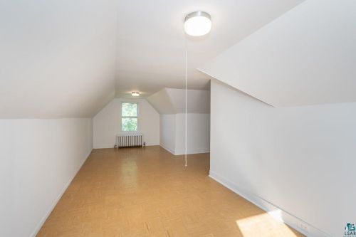 5811 Glenwood St, Duluth MN 55804-1621 exterior