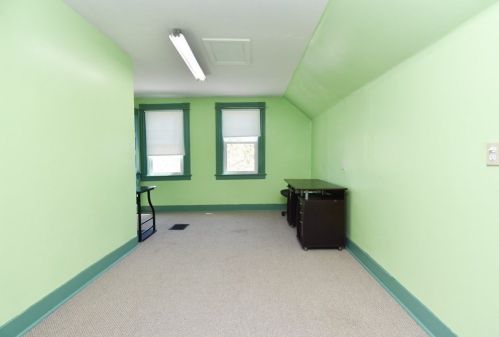 132 Alderman St, Springfield MA 01108-2121 exterior