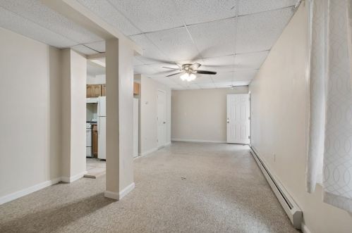 73 Merrifield St, Worcester MA 01605-3018 exterior