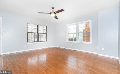 33 Mactavish Ct, New Castle DE  19720-6525 exterior