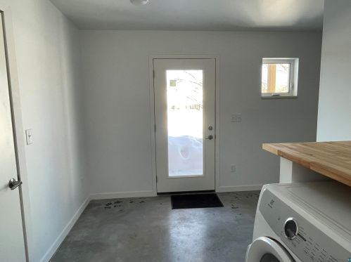 730 5 St, Duluth MN 55806-2328 exterior