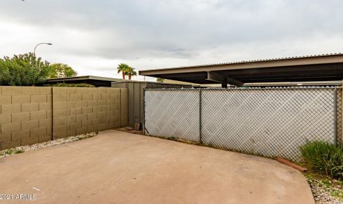 2035 Elm St, Phoenix AZ 85033-1101 exterior