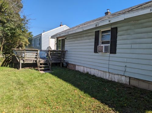 3512 Rasher St, Manitowoc WI 54220-4719 exterior