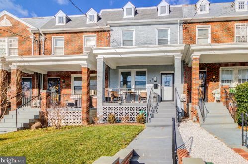 55 Longfellow St, Washington, DC 20011-2325