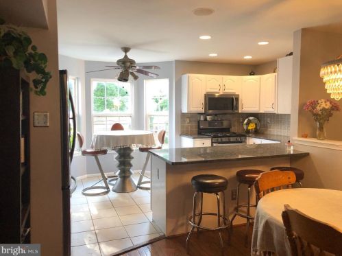 809 Lawrence St, Philadelphia PA  19123-2109 exterior