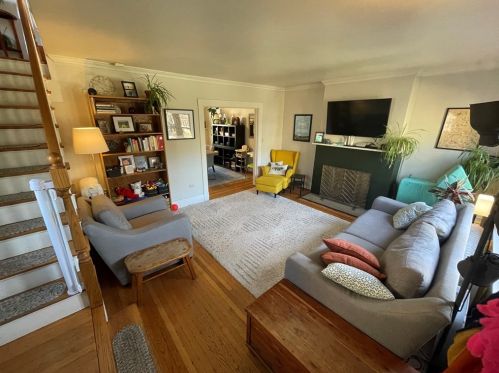 5872 Bartlett St, Pittsburgh PA  15217-1612 exterior