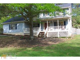 1196 Leslie Pl, Lithonia, GA 30058-8201