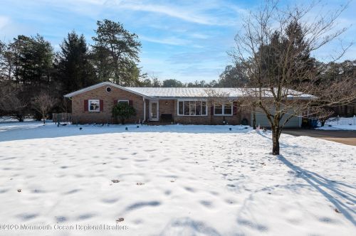 426 Frank Applegate Rd, Jackson Twp NJ 08527-2454 exterior