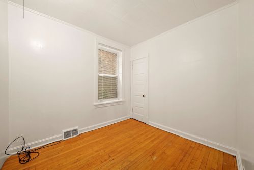 1017 Leclaire Ave, Chicago IL 60638-2136 exterior