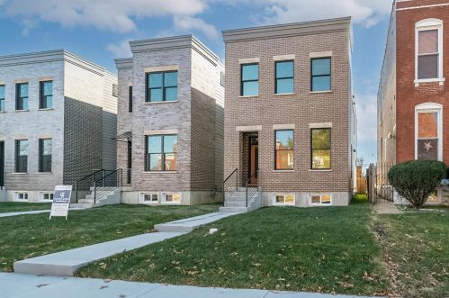 4216 Norfolk Ave, Saint Louis, MO 63110-3828