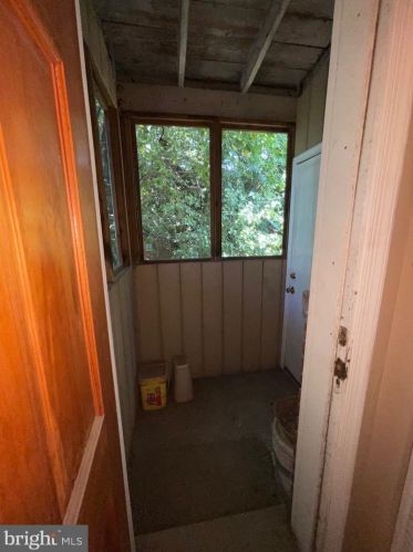 1900 17th St, Washington DC 20020-4703 exterior