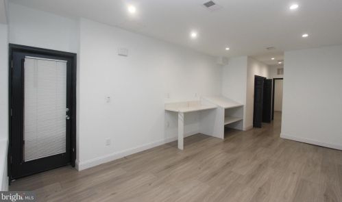 1802 11 St, Washington DC 20001-4018 exterior