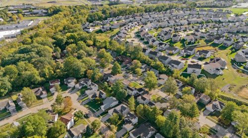 1600 Meadowside Dr, Saint Louis MO 63146-4958 exterior