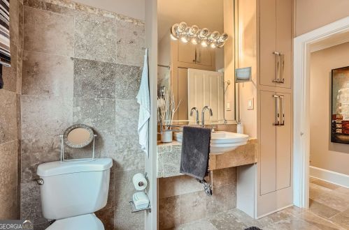 124 Lafayette Dr, Atlanta GA 30309-3345 exterior